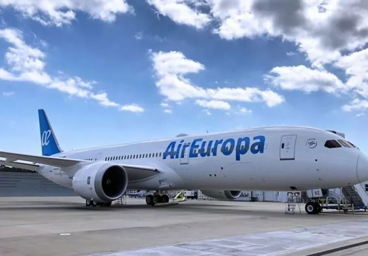El horario de los vuelos, con salida de Madrid a las 15.15h y llegada a Panamá a las 18.50 hora local, garantiza también a su vuelta al Aeropuerto Adolfo Suárez Madrid Barajas una perfecta y rápida conexión con los destinos nacionales y europeos donde opera Air Europa. Foto:EFE