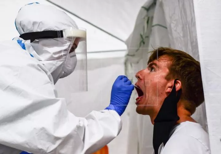 Alemania registra una desaceleración de contagios y muertes por coronavirus. Foto: EFE