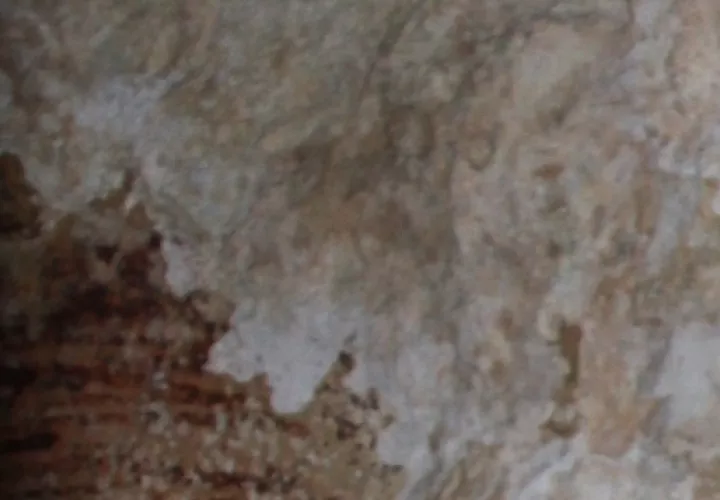 Las pinturas de arte rupestre de las cuevas de la isla indonesia Célebes, también conocida como Sulawesi, están desapareciendo por efecto del cambio climático.
