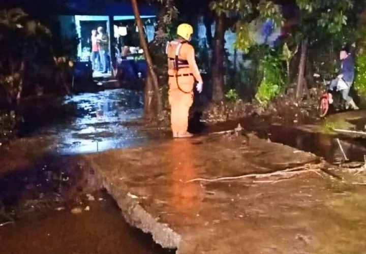 Sinaproc informó que 196 personas resultaron afectadas por las lluvias en la ciudad de David durante las últimas horas. Foto: Mayra Madrid