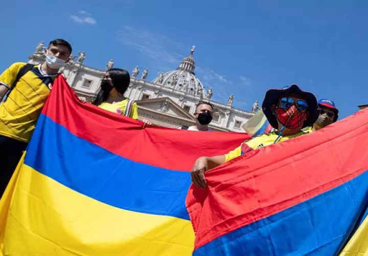 Los colombianos salieron este sábado de nuevo a la calle.