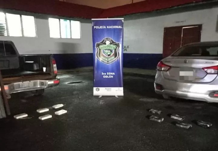 La segunda operación se dio en la comunidad de Buena Vista, durante la cual se logra la incautación de cinco paquetes de droga, tres detenidos y un vehículo modificado. Foto: Diomedes Sánchez