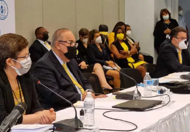Ayer fue el tercer día de exposición de la CSS y se abordó los pagos en prestaciones económicas y el informe actuarial del IVM de 2019. Foto: Cortesía CSS