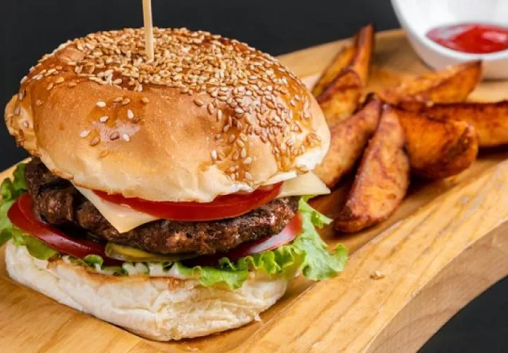 Las hamburguesas son muy populares en Estados Unidos. Foto: Ilustrativa / Pexels
