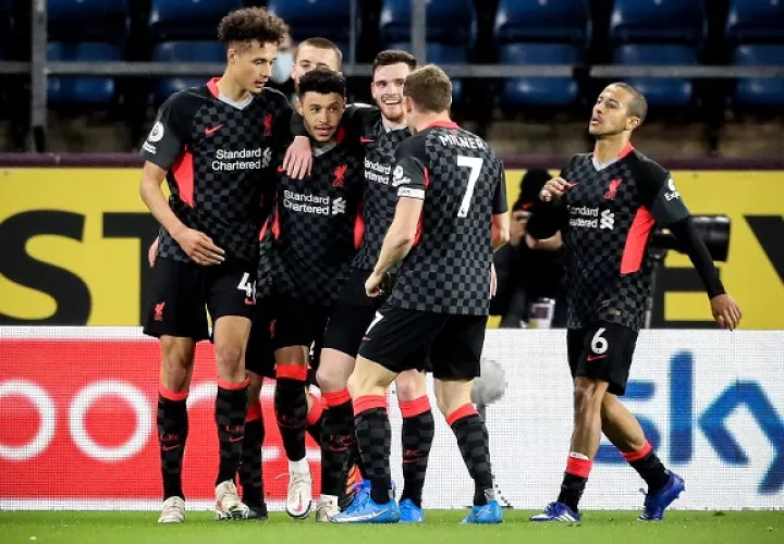 El Liverpool con un triunfo mas conseguiría la clasificación a la Champions para la próxima temporada. Foto: EFE