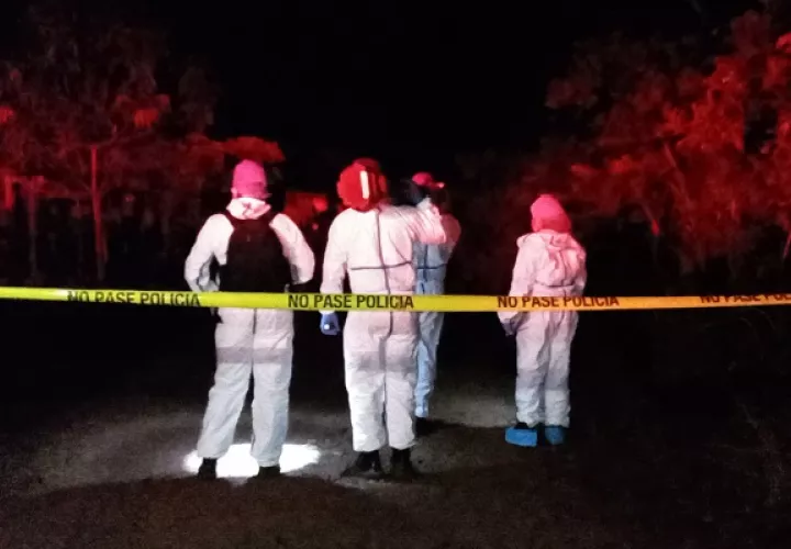Las autoridades informaron que por el estado del cuerpo, se estima que el mismo podría tener más de tres o cuatro días en el área boscosa de El Coco. Foto: Eric Montenegro