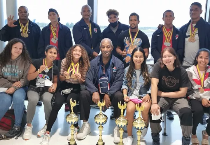 Los pesistas regresaron con 52 medallas al país. Foto: Cortesía Federación de Halterofilia