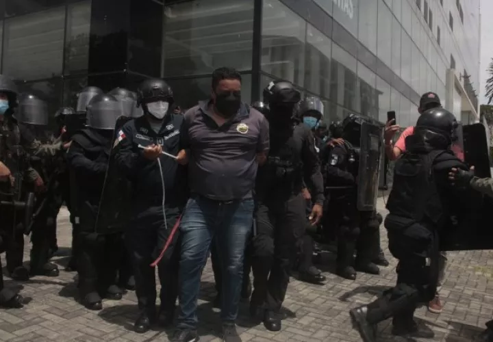 Las protestas del pasado viernes culminaron con 20 detenidos. Foto: Víctor Arosemena