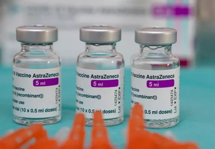 El segundo lote de 77 mil 400 dosis de AstraZeneca arribaron a suelo patrio el 11 de mayo. EFE