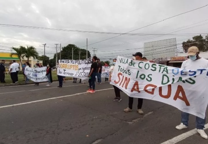 agua_ericmontenegro_pa.jpg