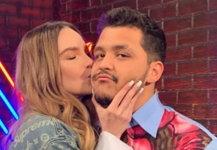 Belinda y Christian Nodal. Instagram