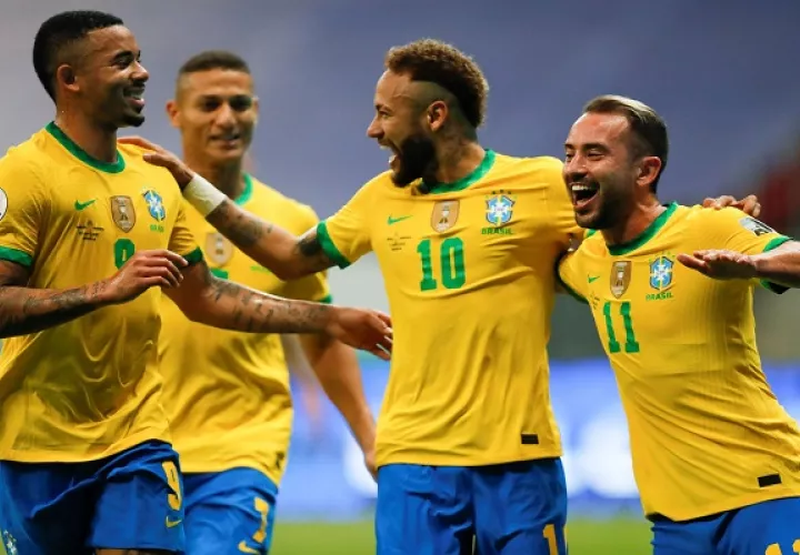 Neymar marcó uno de los goles de Brasil. Foto: EFE