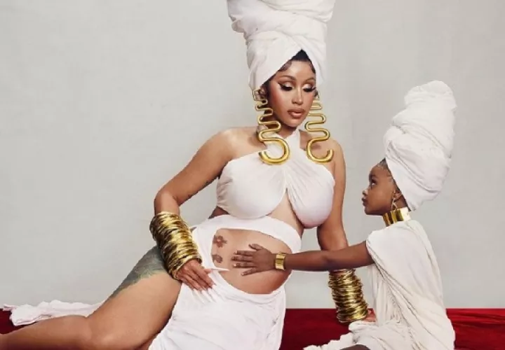 Cardi B y su hija, Kulture, quien está próximo a cumplir 3 años. Foto: Instagram