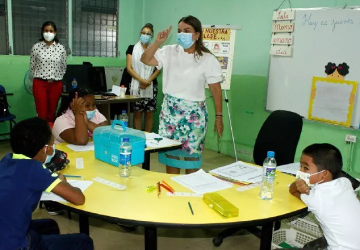 En escuelas como la República de Colombia, se dan tutorías. Foto: Cortesía Meduca