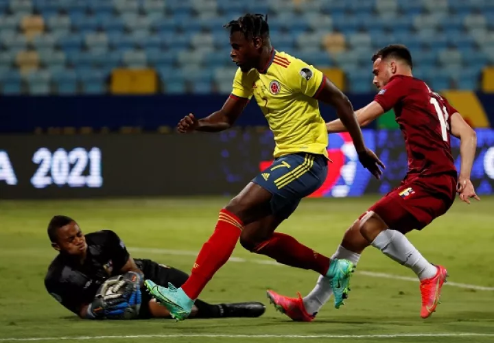 Colombia, con este resultado, llega a cuatro puntos en el torneo continental. Foto: EFE