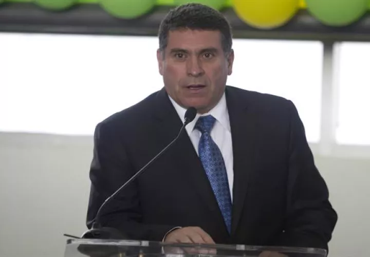 El entrenador colombiano Luis Fernando Suárez. Foto: EFE