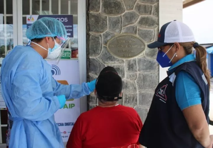 Realizan jornada de detección de casos asintomáticos en Santiago de Veraguas. Foto: Cortesía Minsa 