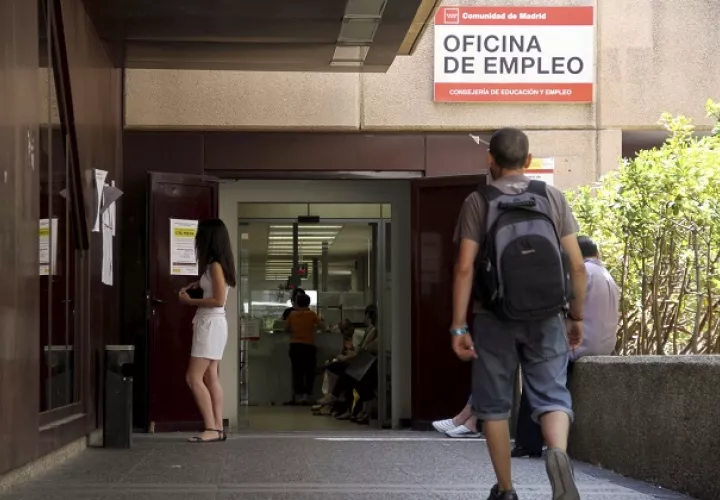 Las tasas de pérdida de horas de trabajo en el mundo han sido del 4.8% en el primer trimestre y del 4.4% en el segundo. EFE
