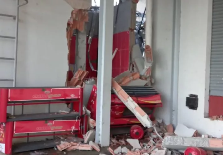 No se informó sobre heridos a causa de la explosión. Foto Eric Montenegro