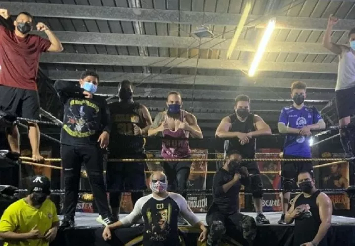 luchadores_gwepa.jpg