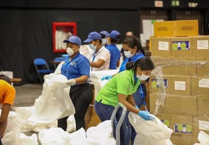 Ministerio Público investiga decomiso de bolsa de alimento del programa Panamá Solidario en residencia en San Francisco. Foto: Archivos