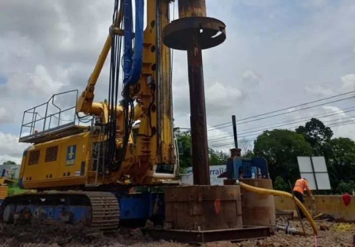 Prueba de carga de pilotes. Foto: El Metro de Panamá 