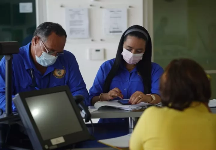 La solicitud se realiza a través de la página  web del Ministerio de Trabajo. Foto: Cortesía Mitradel