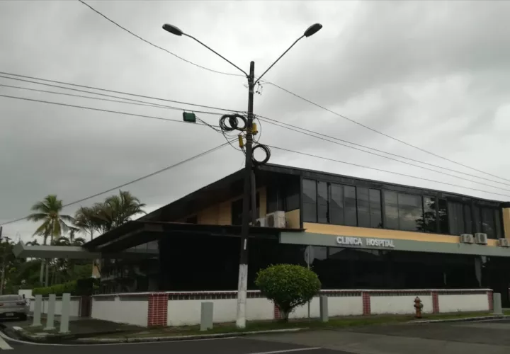 La Clínica Hospital Atlántico está ubicado en los predios de la calle 7, avenida Santa Isabel. Foto: Diómedes Sánchez