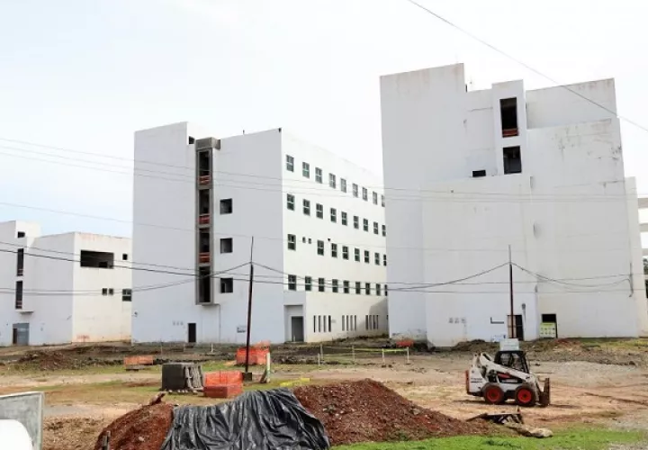Este hospital cuyas instalaciones estaban ubicadas en Coco Solo, tiene cerca de 11 años de estar en construcción. Foto: Archivo