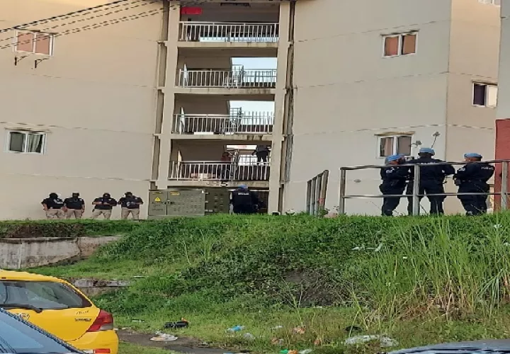 Los nueve ciudadanos fueron detenidos durante la “Operación Gatún”, el pasado 21 de julio, en los multifamiliares. Foto: Cortesía PGN