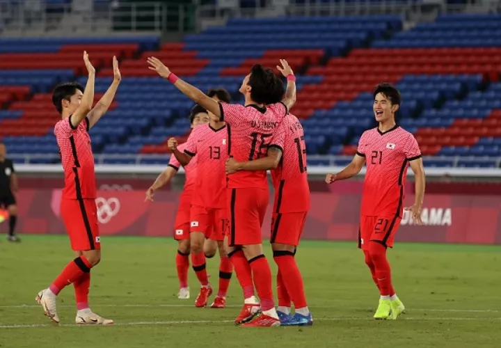 Corea del Sur logró un 6-0 definitivo con el que los asiáticos llegaron a la cima del grupo B. Foto Cortesía: @FIFAcom