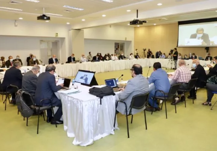 Por ahora, la mesa plenaria se mantendrá con 22 miembros de 27 que fueron convocados por el Gobierno y la Administración de la CSS. Foto: Cortesía CSS