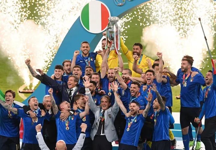 La selección italiana se proyecta como un equipo sólido en todas sus líneas. Foto Cortesía: @EURO2020