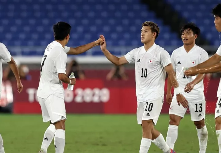 Japón le dio una humillante derrota a una decepcionante Francia por 4-0. Foto Cortesía: @FIFAcom