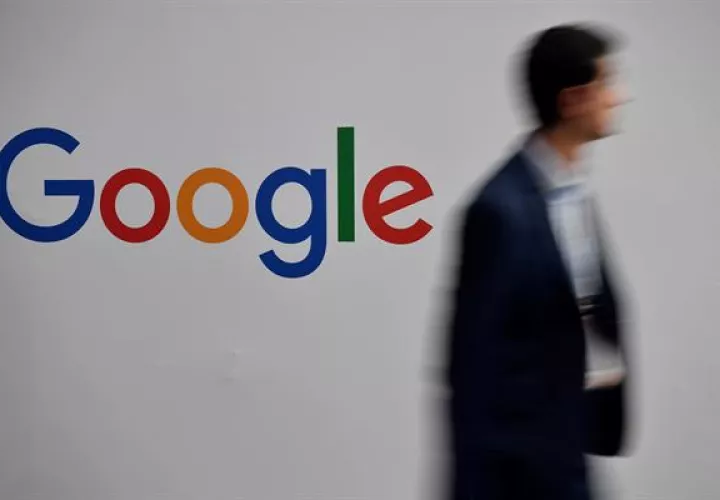  la compañía de Silicon Valley se resiste y alega que los medios ya consiguen muchas visitas a sus páginas de internet. Foto: EFE