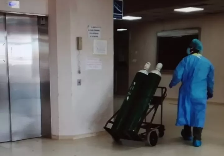 No se descarta la posibilidad de abrir nuevas salas de hospitalización. Foto: Eric A. Montenegro