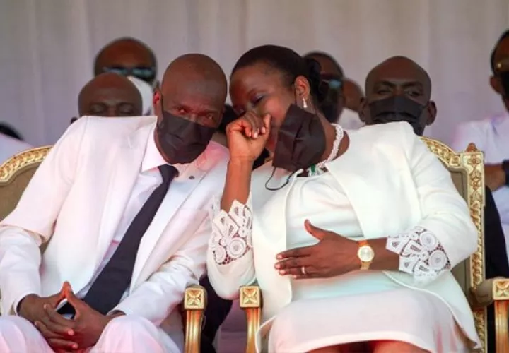 El presidente haitiano, Jovenel Moise (izq.), junto a la primera dama, Martine Moise. Foto: EFE