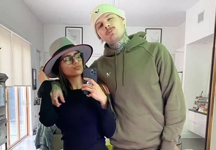 Mia Khalifa y Robert Sanderg. Instagram