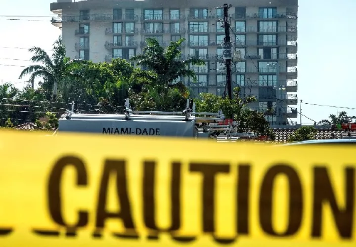 Todo listo para la demolición de lo que queda del edificio Champlain Towers South. Foto: EFE