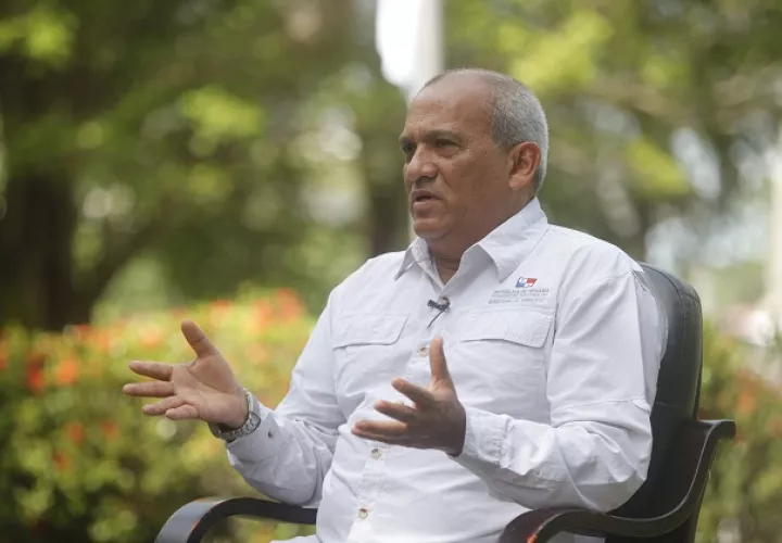 El ministro de MiAmbiente, Milciades Concepción, comentó que Panamá lo que necesita es más educación ambiental. Foto: EFE
