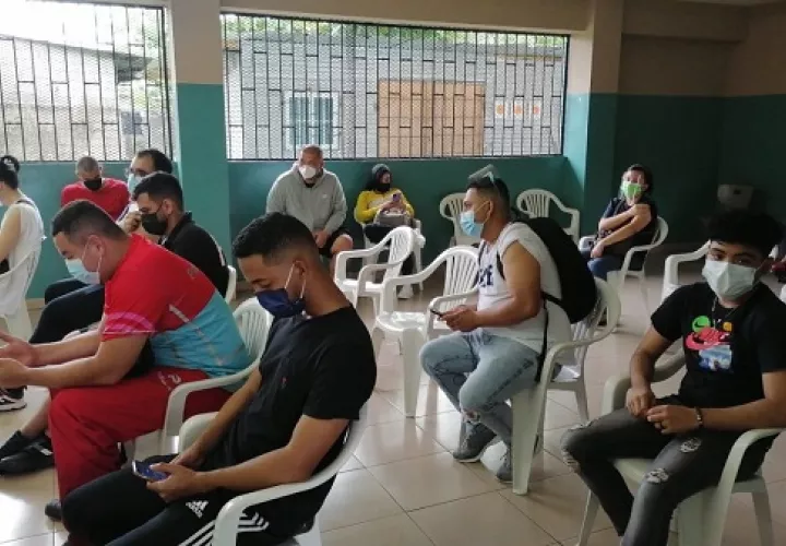 Realizan barridos de vacunación en varios circuitos. Foto: Cortesía Minsa