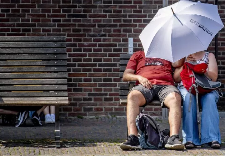 El Servicio Meteorológico de Canadá advirtió que la parte noroccidental de Ontario está bajo una alerta de calor, con temperaturas entre los 30 y 34 ºC. Foto: EFE