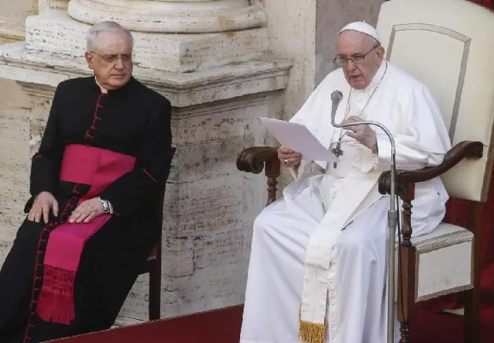 Papa Francisco será sometido a una intervención quirúrgica. Foto: EFE