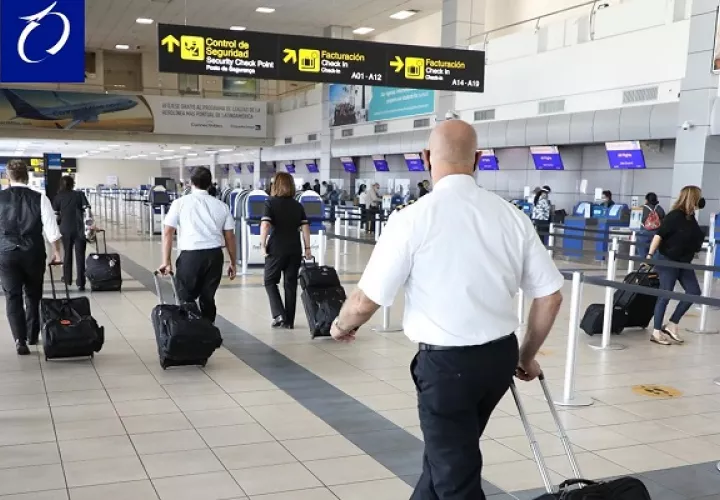 Panamá mantiene activa su vigilancia genómica. Foto: Aeropuerto de Tocumen