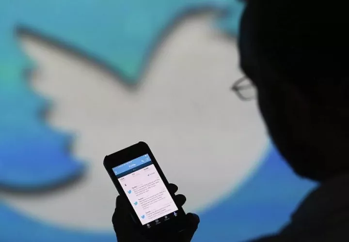 Entre enero y junio de 2021, los accionistas de Twitter se embolsaron 17 centavos de dólar por título. EFE
