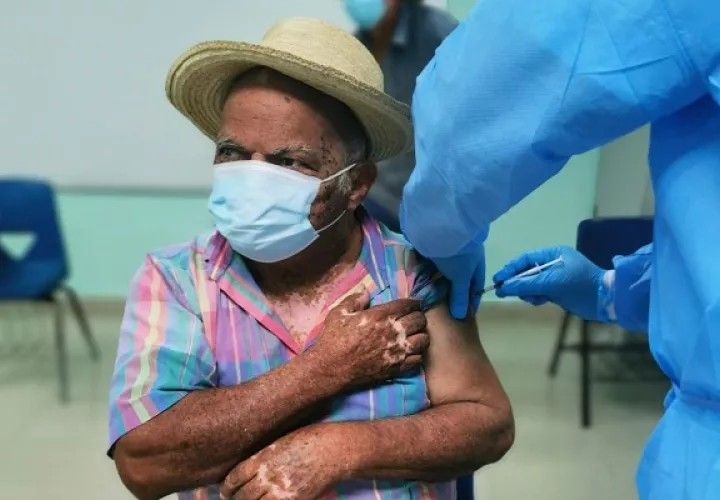 La vacunación contra la covid-19- empezó en enero de este año en Panamá. Foto: Cortesía Minsa