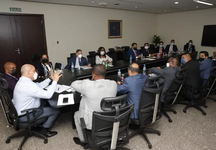 La Asamblea Nacional intenta beneficiar a familias humildes del interior del país con este proyecto de ley. Foto: Archivo