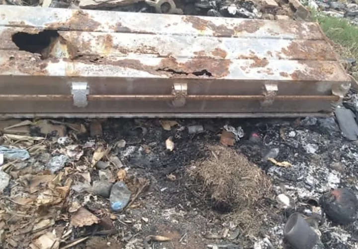 Dentro del ataúd estaban los huesos, incluyendo parte del cráneo y mandíbula. Foto: Thays Domínguez