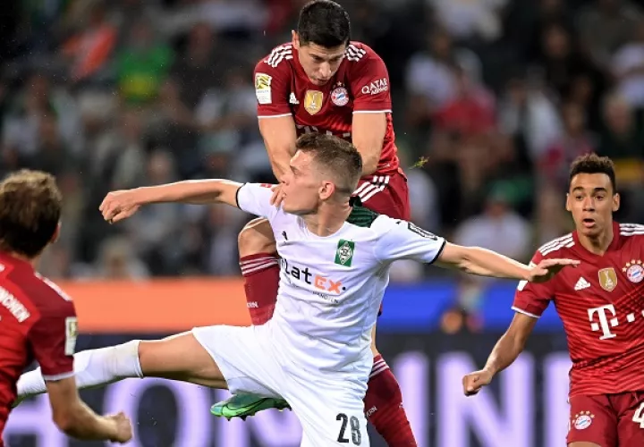 El Bayern Munich corrió con suerte en su debut de Bundesliga (1-1). Foto: EFE