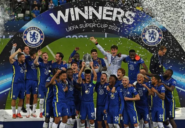 Chelsea levanta su segundo título de Supercopa en su historia. Foto Cortesía: @ChampionsLeague